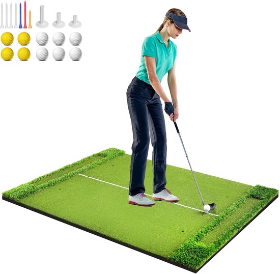 Golfmat voor binnen en buiten met golfballen en golfT-shirts