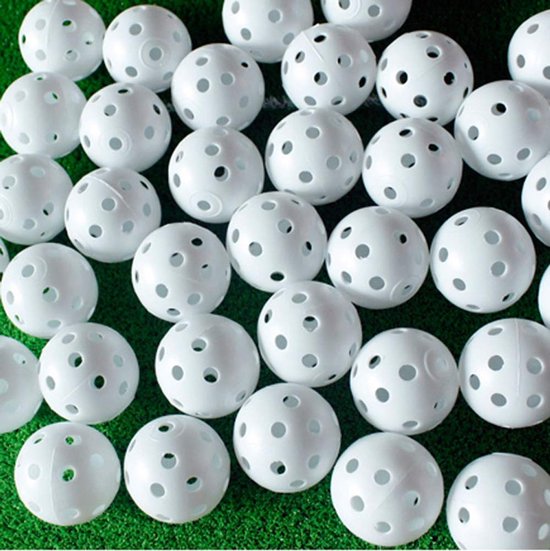 IMPERATORIS® Golf Oefenballen - Airflow Ballen - Geperforeerde Plastic Ballen - Voor Training in Tuin en Binnen - Lichtgewicht - Set van 50 - witte