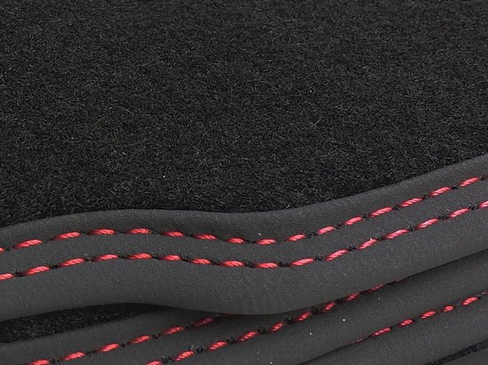 Luxe Velours Vloermatten Set Rood Gestikt voor Golf 5 & 6 (4-delig)