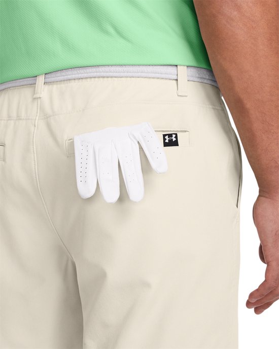 Under Armour Drive Taper Short Summit White van Under Armour