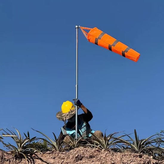 Windzak met paal - Windmeter windsok - Windrichting meten - Reflecterende stroken - 2 meter lengte - Oranje