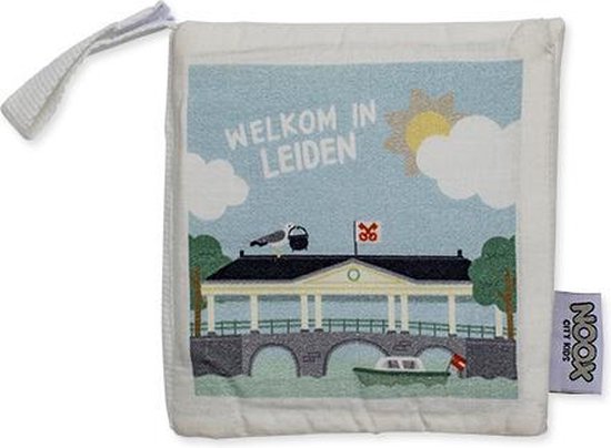 Zacht babyboekje Leiden-100% katoen-fairly made-in mooie geschenkverpakking van Oxfam Fairtrade